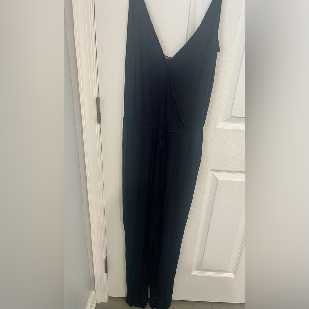 EXPRESS Casual Black Jumpsuit